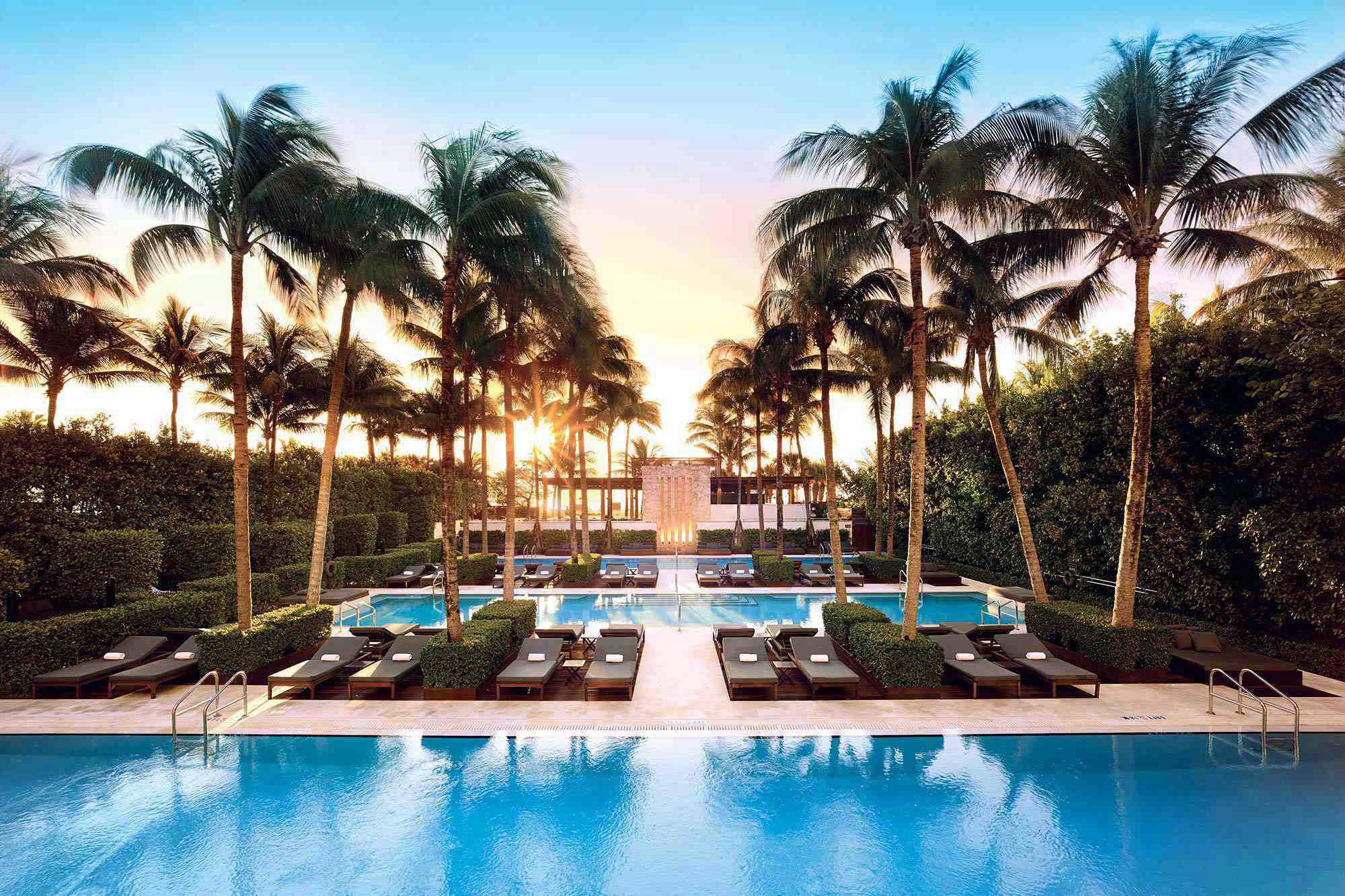 setai_miami_beach_pool